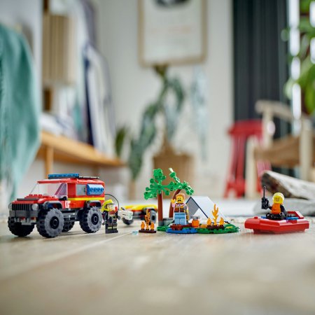 60412 LEGO® City 4x4 Tuletõrjeauto Koos Päästepaadiga 