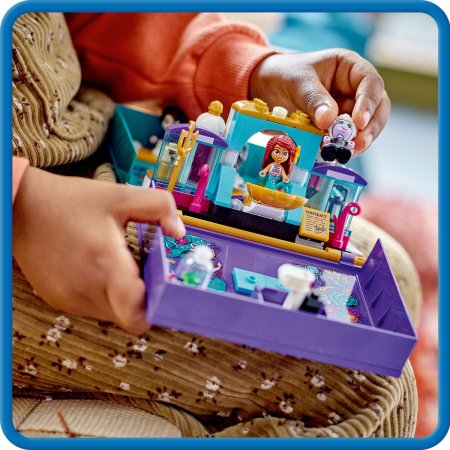 43213 LEGO® Disney Princess™ Väikese merineitsi juturaamat 43213