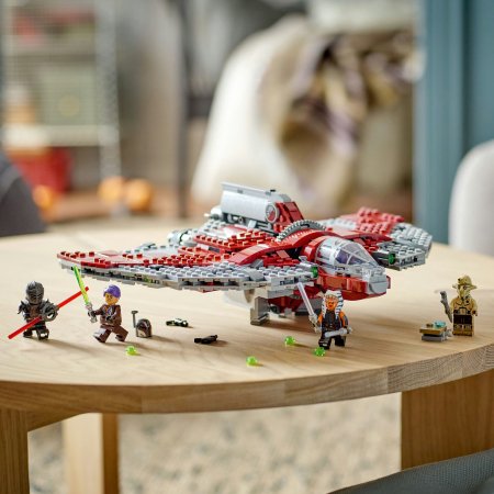 75362 LEGO® Star Wars™ Ahsoka Tano T-6 Jedi Shuttle 75362