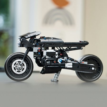 42155 LEGO® Technic BATMAN - BATCYCLE™ 42155